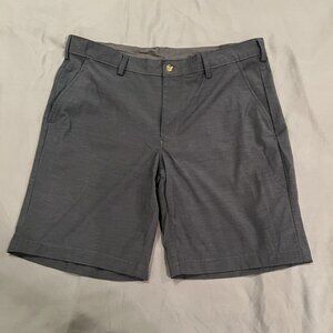 Izod Golf Shorts – Size 34